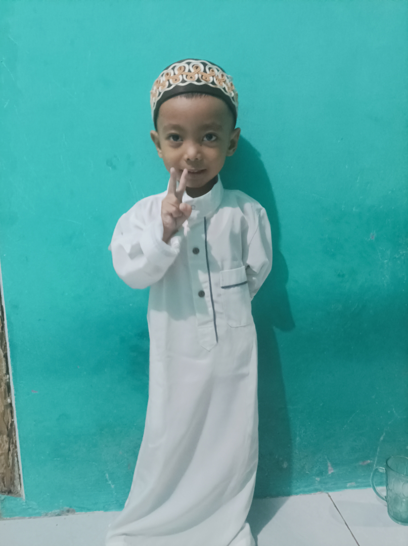 https://Ded-sunat-id.khitanan.id/dirmember/00000002/Dedi_81/photo-17946-11255-l-202507190909.jpg